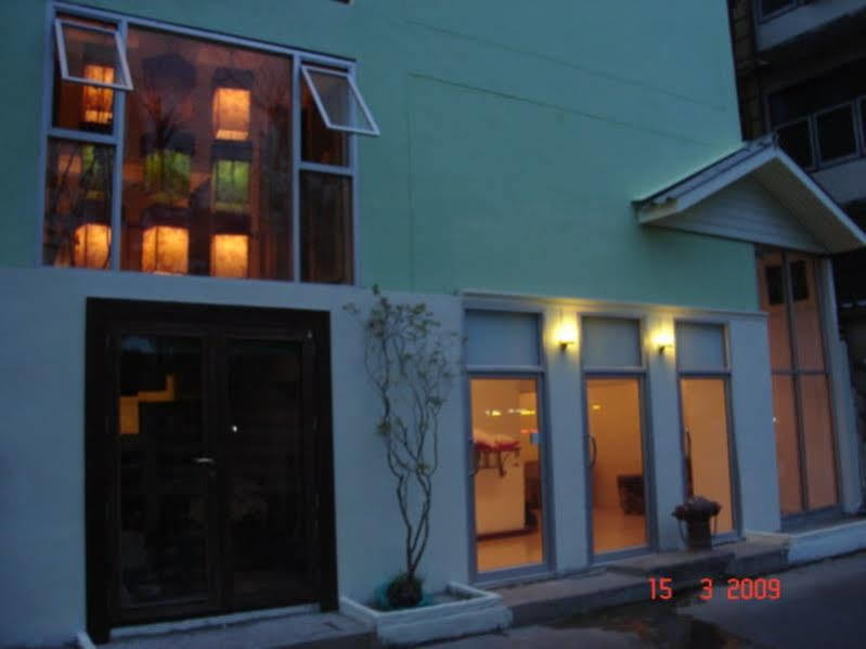 Kaset Guesthouse Бангкок Экстерьер фото